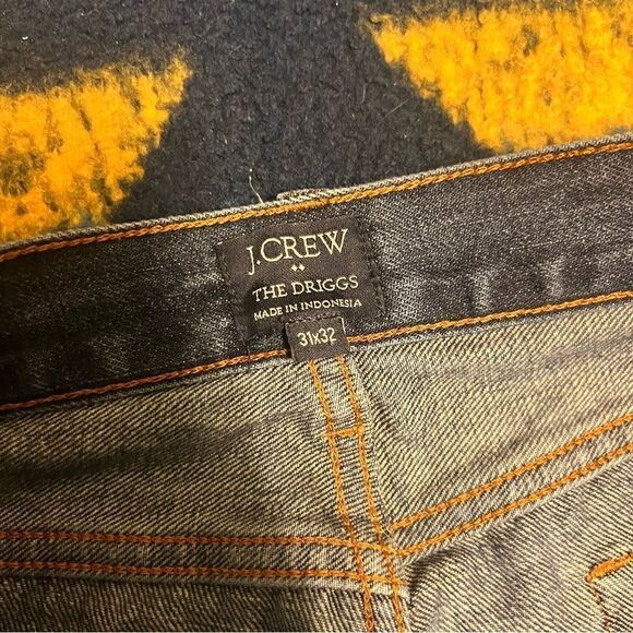 J. Crew The Driggs Distressed Jeans (33 x 31.75) 👖 - Picture 5 of 10
